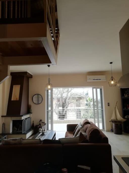 Nikolas Apartment. Aktaio Rio Patra 外观 照片